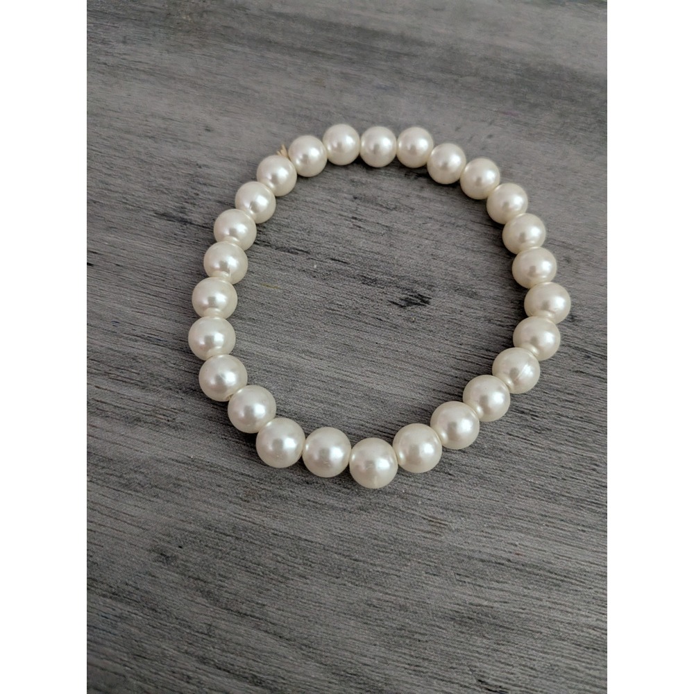Womens Faux Pearl Stretch Bracelet Cream White Beaded Elastic Jewelry